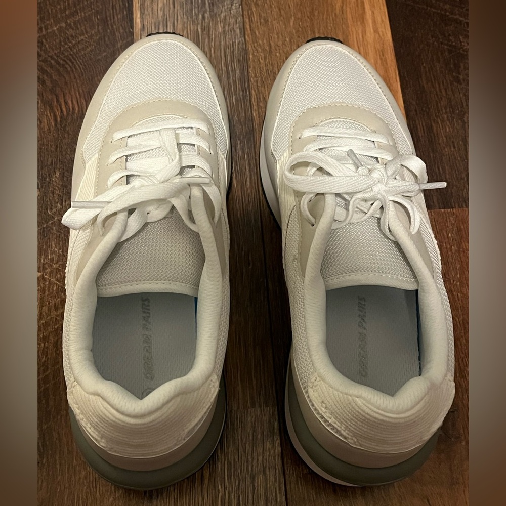 EUC WIDE Dream Pairs Comfy Women's Cream and White Sneakers - Picture 9 of 13